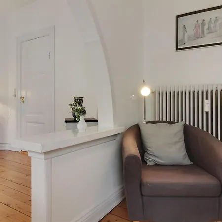 Apartamento Gyrth - 250m From The Sea By Interhome